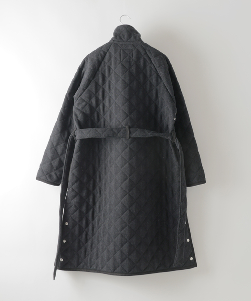 LAVENHAM(ラベンハム)の「LAVENHAM (ラベンハム) 別注 Belted Chantry (ウールメルトン)(その他アウター・メンズ・チャコールグレー・MEDIUM/SMALL)」の4枚目の写真