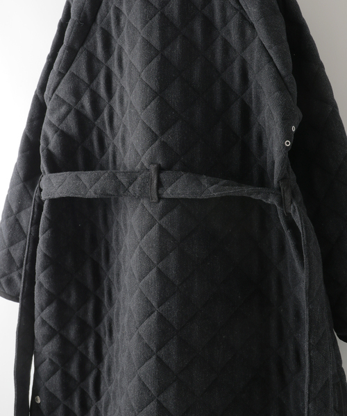 LAVENHAM(ラベンハム)の「LAVENHAM (ラベンハム) 別注 Belted Chantry (ウールメルトン)(その他アウター・メンズ・チャコールグレー・MEDIUM/SMALL)」の5枚目の写真