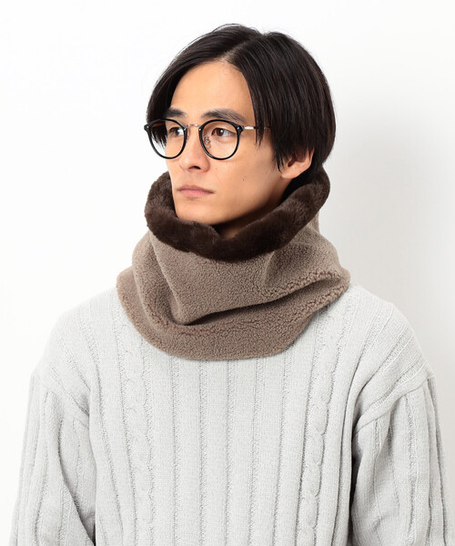 COMME CA ISM（コムサイズム）の「【 リバーシブル】ボアフリース＆ファー スヌード（ストール/ショール・メンズ・チャコール/ベージュ/ブラック・FREE）」の5枚目の写真