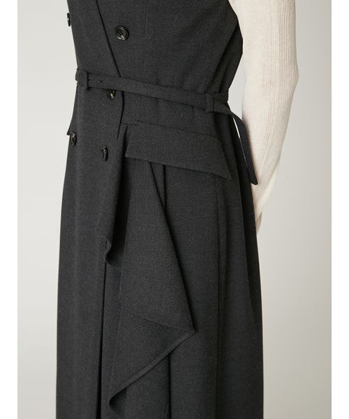 FRAY I.D（フレイアイディー）の「ダブルブレストアシメデザイン