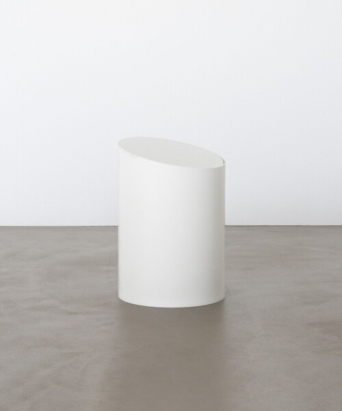 bpr BEAMS（ビーピーアール ビームス ）の「MOHEIM / SWING BIN S（ダストボックス・レディース・ホワイト・ONE SIZE）」の2枚目の写真