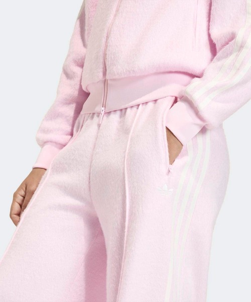 adidas(アディダス)の「アディダス オリジナルス モヘヤ ファイアバード ルーズ トラックパンツ / アディダスオリジナルス adidas Originals(スウェットパンツ・レディース・レッド/ピンク・X-SMALL/SMALL/X-LARGE/LARGE/XX-LARGE/MEDIUM)」の4枚目の写真