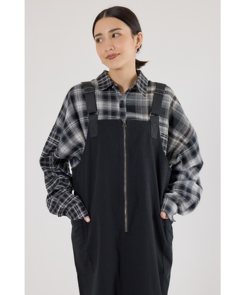 RODEO CROWNS WIDE BOWL（ロデオクラウンズワイドボウル）の「フロントジップジャンパースカート（ジャンパースカート・レディース・ブラック/ブルー/カーキ・FREE）」の7枚目の写真