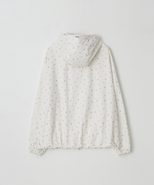 RONRON(ロンロン)の「HOODED WINDBREAKER JUMPER BLUE FLOWER(ナイロンジャケット・レディース・その他・FREE)」の9枚目の写真