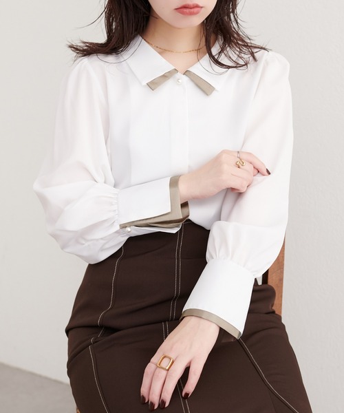 natural couture（ナチュラルクチュール）の「〈osono〉重ね衿配色ブラウス（シャツ/ブラウス・レディース・チャコールグレー/ネイビー/モカ/サックスブルー/ラベンダー/オフホワイト・FREE）」の8枚目の写真