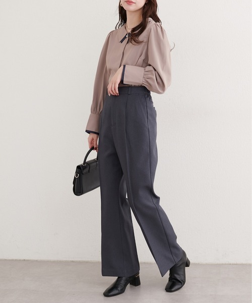 natural couture（ナチュラルクチュール）の「〈osono〉重ね衿配色ブラウス（シャツ/ブラウス・レディース・チャコールグレー/ネイビー/モカ/サックスブルー/ラベンダー/オフホワイト・FREE）」の22枚目の写真