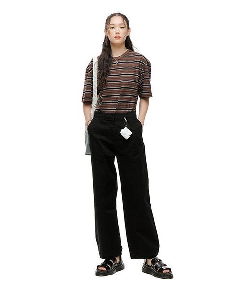 MUSINSA STANDARD WOMAN（ムシンサスタンダードウーマン）の「レディースワイドチノパンツ[ブラック]（その他パンツ・レディース・その他・30/24/25/26/27/28/29）」の7枚目の写真