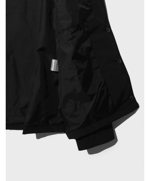 PUNCH DRUNK PARTIES(パンチドランクパーティーズ)の「Circle Logo Coach Jacket (BLACK)(ナイロンジャケット・レディース・その他・3/1/2)」の5枚目の写真