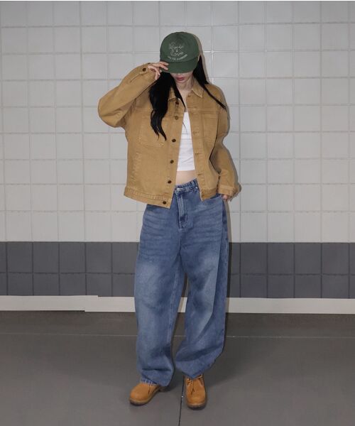 VTWO(ブイツー)の「バルーンフィットカーブドワイドデニムパンツ (BLUE)(デニムパンツ・レディース・その他・SMALL/MEDIUM/LARGE)」の4枚目の写真