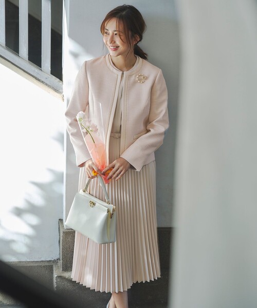 ANY SIS（エニィスィス）の「ノーブルプリーツ ワンピース（ワンピース・レディース・ベージュ系/ネイビー系・LARGE/MEDIUM/SMALL）」の3枚目の写真