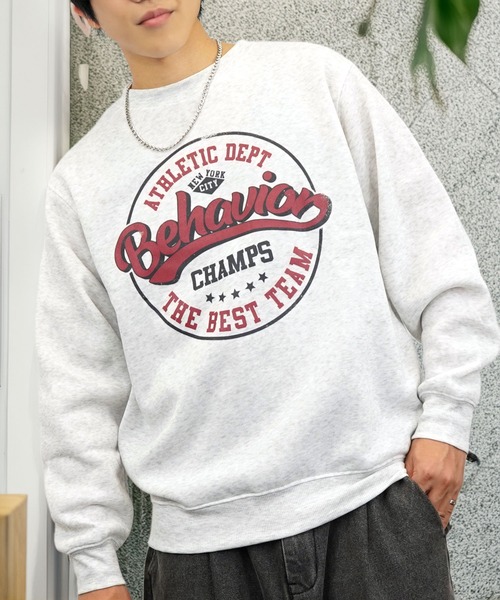 L'atelier(ラトリエ)の「プリント 裏起毛 スウェット 長袖 トレーナー(スウェット・メンズ・ホワイト系その他4/ブラック系その他4/グリーン系その他4/ネイビー系4/ホワイト系その他3/ブラウン系その他3/グレー系その他2/ピンク系その他2/エメラルド/ブラック系その他2/ネイビー系3/ブラック系その他3・LL/M/L)」の18枚目の写真