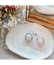 【Lily accessory】フラワーピアス(MA)