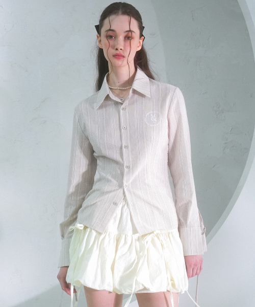 Vivacious（ビバシャス）の「Sweet Ribbon Shirring Shirt_5Colors（シャツ/ブラウス・レディース・ライトブルー/スカイブルー/ベージュ/ネイビー/ホワイト×ブルー・SMALL/MEDIUM）」の13枚目の写真