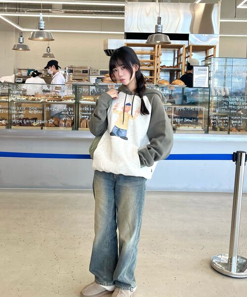 LAUGHER（ラファー）の「[PAT&MAT] モーションパットレグランフード - カーキ / オートミール（パーカー・レディース・その他・LARGE/MEDIUM/X-LARGE）」の6枚目の写真