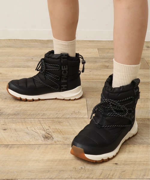 THE NORTH FACE(ザノースフェイス)の「【THE NORTH FACE/ザノースフェイス】W THERMOBALL LACE UP SHORT BOOTS/サーモボール レースアップ ショートブーツ(ブーツ・レディース・ブラック×ホワイト/ブラウン系・23.0cm/24.0cm/25.0cm)」の11枚目の写真