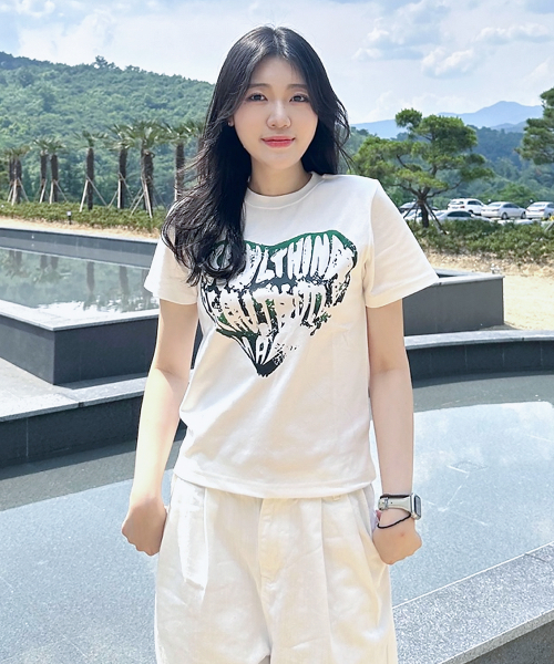 KNITTED(ニッティド)の「(W) ヴィンテージハートTシャツ ホワイト-グリーン(Tシャツ/カットソー・レディース・その他・SMALL)」の8枚目の写真
