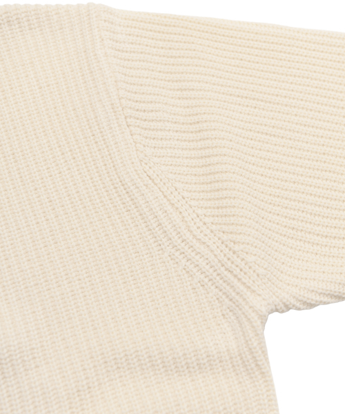 YALE(イェール)の「コージーラウンドニット_アイボリー(ニット/セーター・レディース・その他・SMALL/MEDIUM/LARGE/X-LARGE/X-SMALL/XX-LARGE)」の5枚目の写真