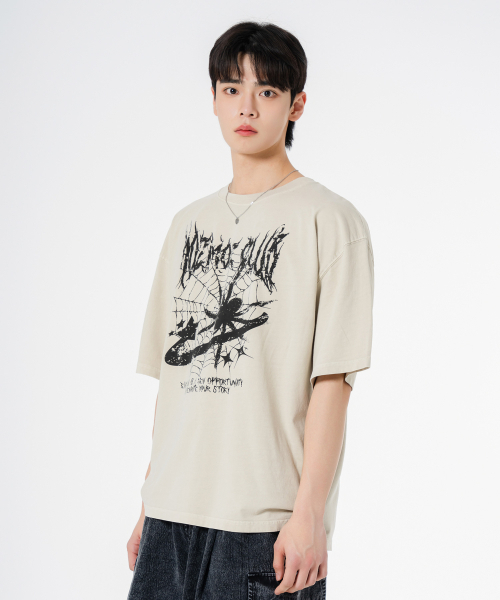 MOZMOZ(モズモズ)の「スパイダー オーバーサイズ ピグメント 半袖Tシャツ ベージュ(Tシャツ/カットソー・レディース・その他・M/XL/XXL)」の13枚目の写真