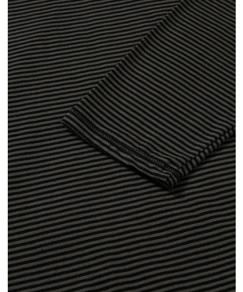 MMLG（エムエムエルジー）の「[Mmlg] STRIPE TURTLENECK LSV-T (BLACK)（Tシャツ/カットソー・レディース・その他・SMALL/MEDIUM/LARGE/X-LARGE）」の4枚目の写真