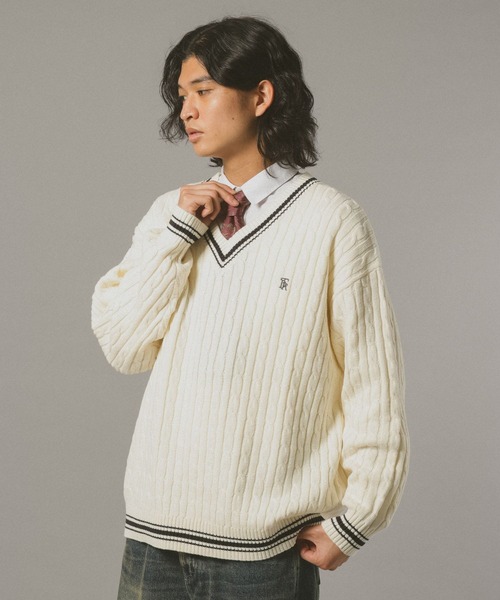 RAGEBLUE(レイジブルー)の「チルデンVネックニット(ニット/セーター・メンズ・ネイビー/オフホワイト・LARGE/MEDIUM)」の7枚目の写真