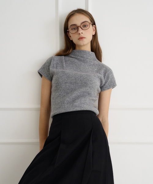 BIBYSEOB（バイバイソプ）の「コージーツーピンタックハーフポーラグレー[T44]（Tシャツ/カットソー・レディース・グレー・SMALL/MEDIUM）」の3枚目の写真