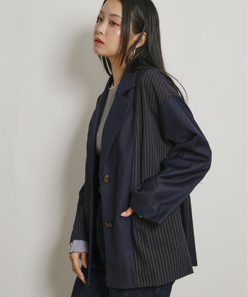 palm RICHE(ポームリシュ)の「ストライプブロッキングオーバージャケット(テーラードジャケット・レディース・ネイビー/ベージュ/グレー・M)」の15枚目の写真