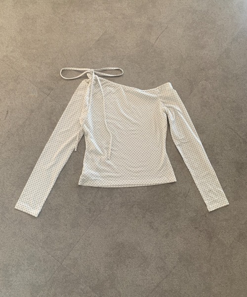 SHEPP(シープ)の「【26年春新作】ストラップチョーカー付ドット柄ワンショルトップス(Tシャツ/カットソー・レディース・ホワイト/ピンク・L/M)」の13枚目の写真