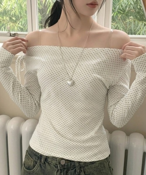 SHEPP(シープ)の「【26年春新作】ストラップチョーカー付ドット柄ワンショルトップス(Tシャツ/カットソー・レディース・ホワイト/ピンク・L/M)」の17枚目の写真