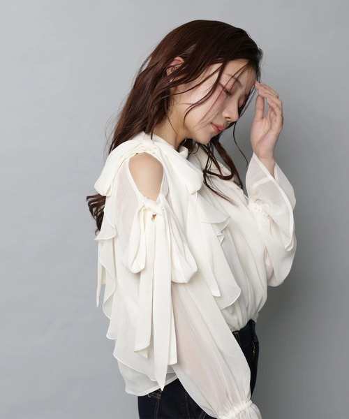 Apuweiser-riche(アプワイザーリッシェ)の「楊柳フリルブラウス(シャツ/ブラウス・レディース・オフホワイト/グリーン系その他2/ブラック系その他2/ピンク・1/2)」の20枚目の写真