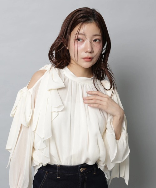 Apuweiser-riche(アプワイザーリッシェ)の「楊柳フリルブラウス(シャツ/ブラウス・レディース・オフホワイト/グリーン系その他2/ブラック系その他2/ピンク・1/2)」の21枚目の写真