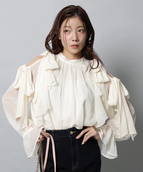 Apuweiser-riche(アプワイザーリッシェ)の「楊柳フリルブラウス(シャツ/ブラウス・レディース・オフホワイト/グリーン系その他2/ブラック系その他2/ピンク・1/2)」の22枚目の写真