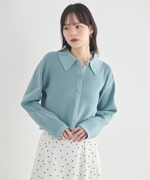 earth music&ecology(アースミュージックアンドエコロジー)の「襟付きニットアンサンブル(ニット/セーター・レディース・ブルー/グレイッシュベージュ/ブラック・FREE)」の5枚目の写真