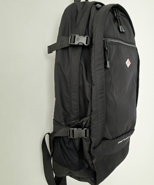 DANTON（ダントン）の「[DANTON/ダントン] MONT FARON 27 ポリエステルツイルバックパック（バックパック/リュック・レディース・ブラック・ONE SIZE）」の14枚目の写真