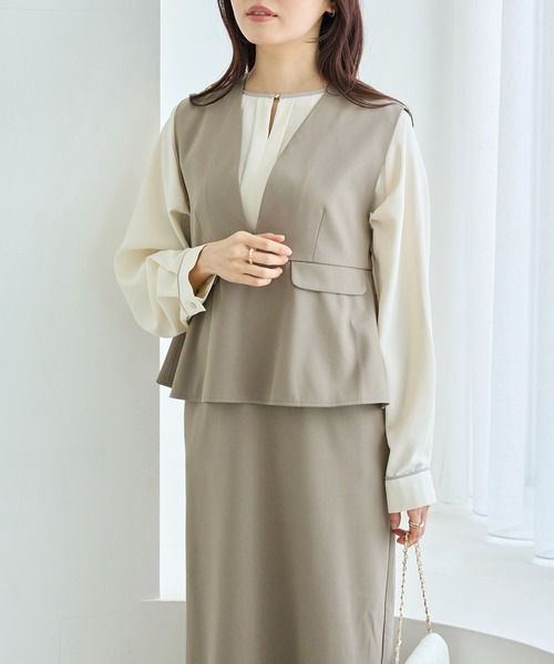 LAVEANGE(ラビアンジェ)の「【好機能シリーズ】イージーケア|フレアジャンスカワンピース(ジャンパースカート・レディース・ネイビー/ベージュ/ブラック・5L/4L/3L/LL/M)」の4枚目の写真