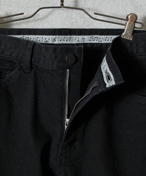 NUMBER (N)INE(ナンバーナイン)の「TAPERED SKINNY DENIM JEANS BLACK ONE WASH / テーパード スキニー デニム ブラック ジーンズ ワンウォッシュ(デニムパンツ・メンズ・ブラック・4/3/2)」の6枚目の写真