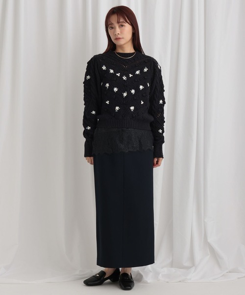 mysty woman（ミスティウーマン）の「花刺繍ケーブルニット 638052（ニット/セーター・レディース・アイボリー/ネイビー/ピンク・FREE）」の11枚目の写真