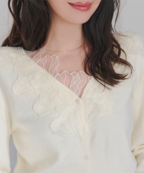 KOBE LETTUCE（コウベレタス）の「襟レースニットカーディガン（カーディガン/ボレロ・レディース・グレー/ホワイト/イエロー・M）」の4枚目の写真