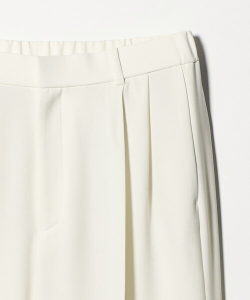 UNITED ARROWS（ユナイテッドアローズ）の「P 2タック ワイドパンツ WHITE ‐ウォッシャブル‐（スラックス・レディース・オフホワイト・36/38/34/40）」の9枚目の写真