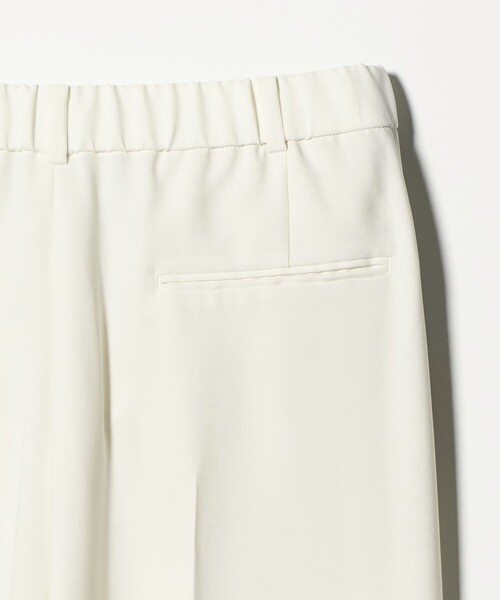 UNITED ARROWS（ユナイテッドアローズ）の「P 2タック ワイドパンツ WHITE ‐ウォッシャブル‐（スラックス・レディース・オフホワイト・36/38/34/40）」の11枚目の写真