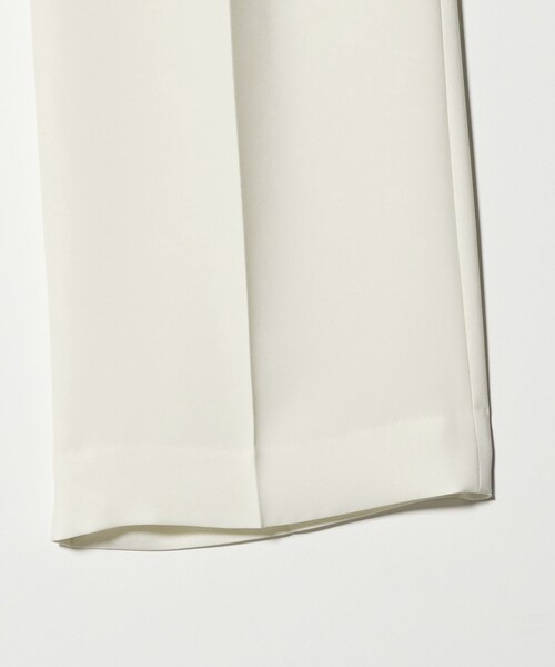 UNITED ARROWS（ユナイテッドアローズ）の「P 2タック ワイドパンツ WHITE ‐ウォッシャブル‐（スラックス・レディース・オフホワイト・36/38/34/40）」の13枚目の写真