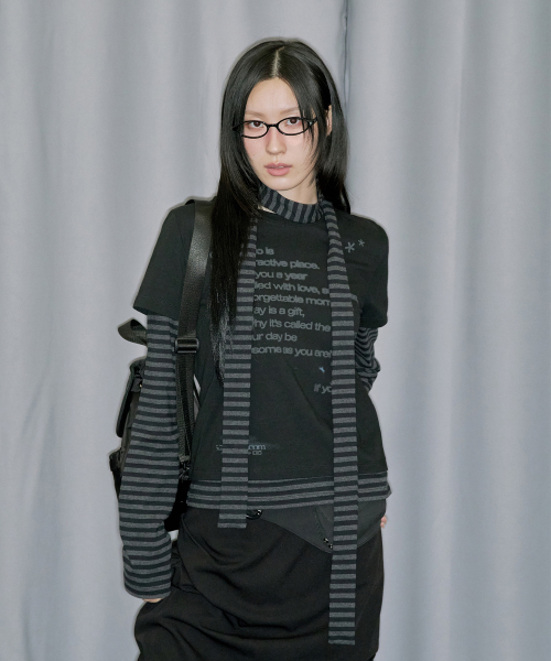 ODD STUDIO（オッドスタジオ）の「レイヤードストライプマフラーセットロングスリーブ - ブラック（Tシャツ/カットソー・レディース・ブラック・ONE）」の3枚目の写真