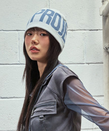 ONRIDPROJECT（オンリードプロジェクト）の「エッセンシャルビッグロゴビーニー - ホワイト（ニットキャップ/ビーニー）」