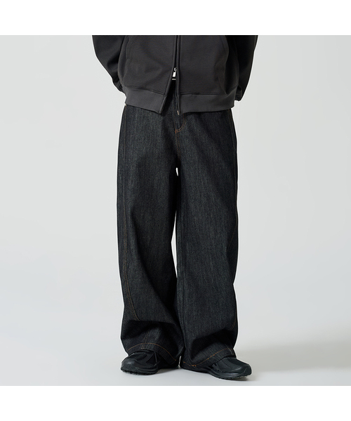 OWSA(オウサ)の「ステッチカーブワイドデニムパンツ 2カラー(デニムパンツ・メンズ・ブラック/ダークブルー・MEDIUM/X-LARGE/LARGE)」の2枚目の写真