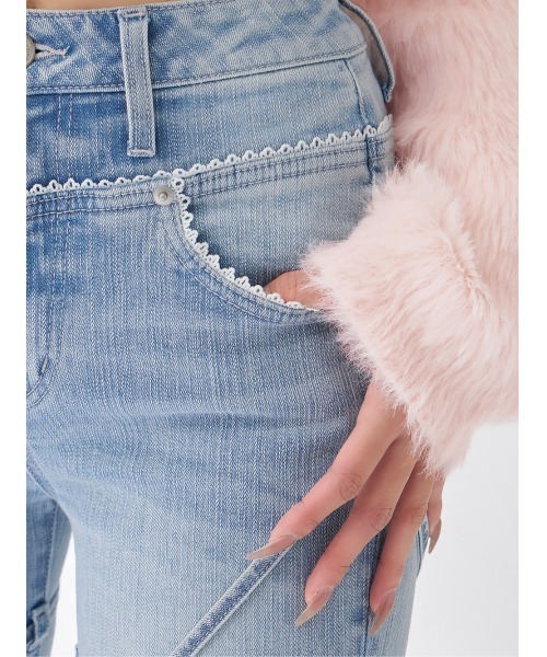 Darich（ダーリッチ）の「ピコレースハイウエストフレアデニム（デニムパンツ・レディース・ライトブルー・XS/S/M）」の11枚目の写真