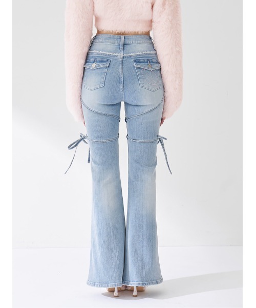 Darich（ダーリッチ）の「ピコレースハイウエストフレアデニム（デニムパンツ・レディース・ライトブルー・XS/S/M）」の13枚目の写真