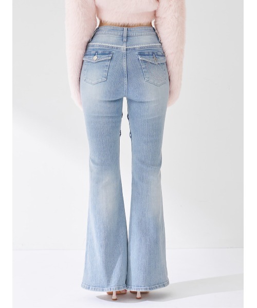 Darich（ダーリッチ）の「ピコレースハイウエストフレアデニム（デニムパンツ・レディース・ライトブルー・XS/S/M）」の19枚目の写真