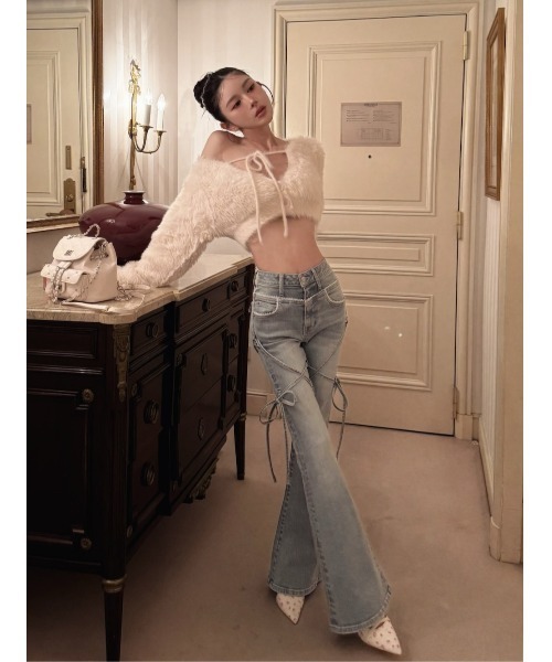 Darich（ダーリッチ）の「ピコレースハイウエストフレアデニム（デニムパンツ・レディース・ライトブルー・XS/S/M）」の22枚目の写真