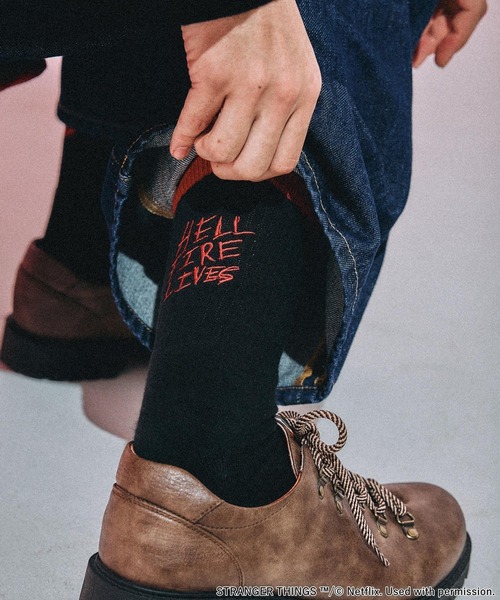 niko and...（ニコアンド）の「【STRANGER THINGS】コラボ刺繍2Pソックス（ソックス/靴下・メンズ・オレンジ/ホワイト・FREE）」の6枚目の写真