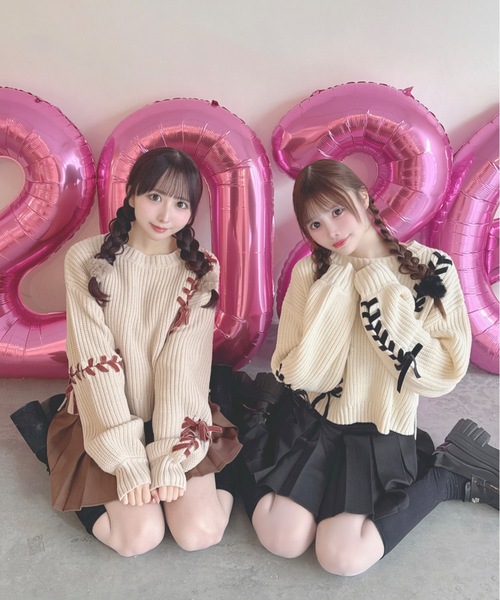 one way（ワンウェイ）の「ショートレーシングニット（ニット/セーター・レディース・グレー/ベージュ/ホワイト/レッド・FREE）」の3枚目の写真