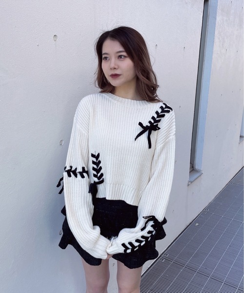 one way（ワンウェイ）の「ショートレーシングニット（ニット/セーター・レディース・グレー/ベージュ/ホワイト/レッド・FREE）」の20枚目の写真